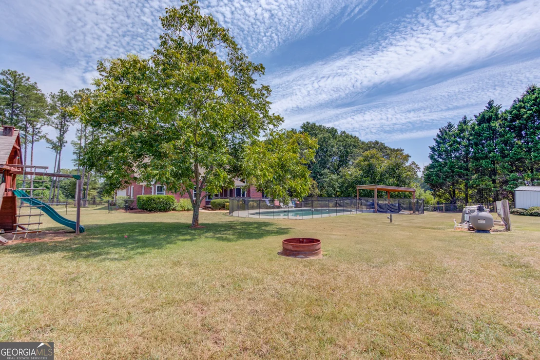 Photo of 2373 Whitney Road