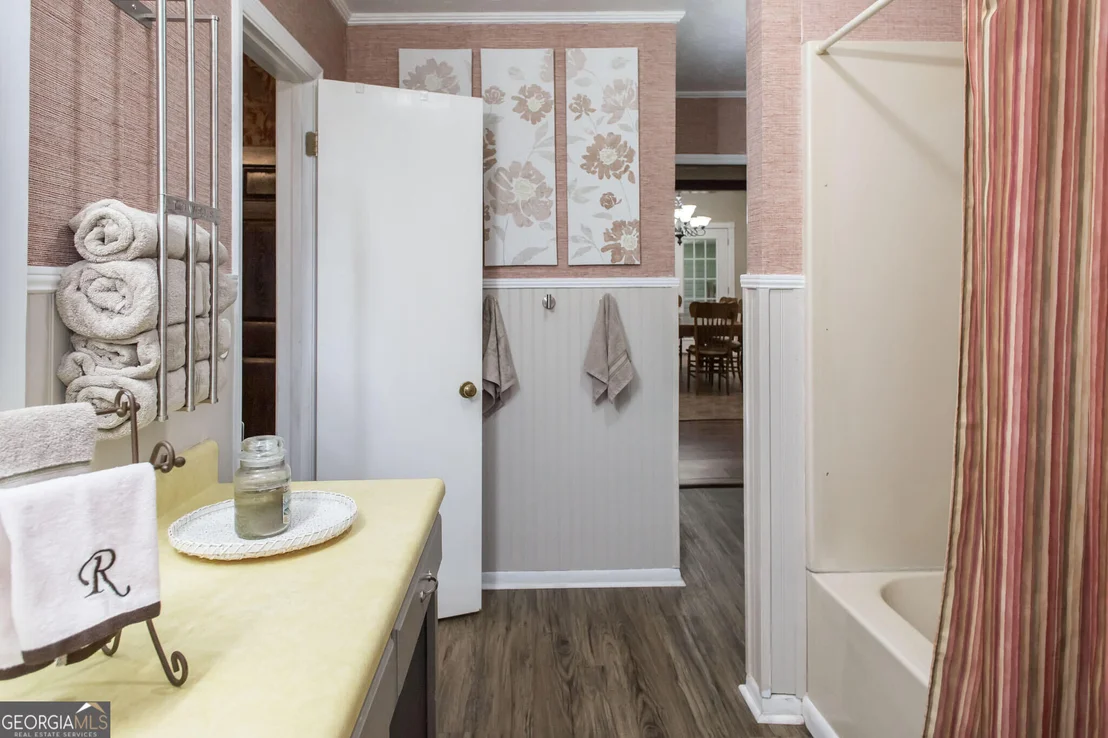 Photo of 8184 Clark Road