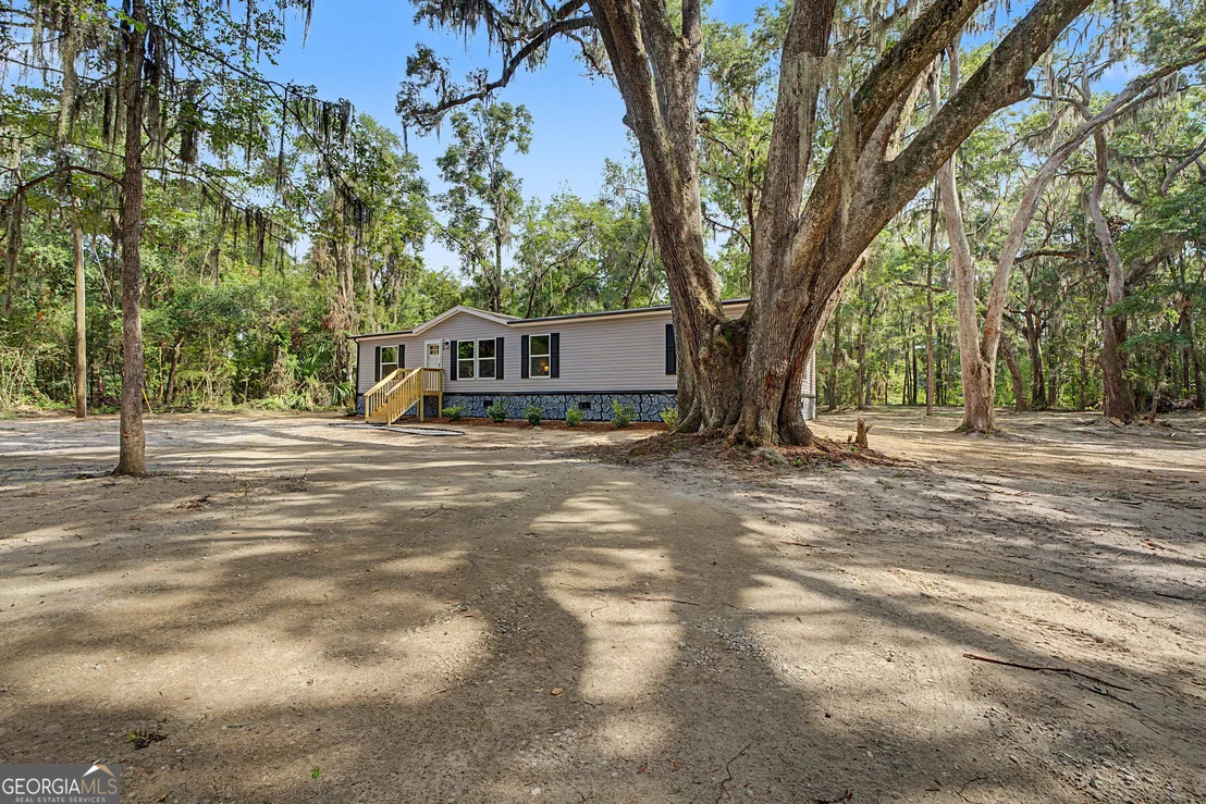 Photo of 1228 Hatcher Drive NE