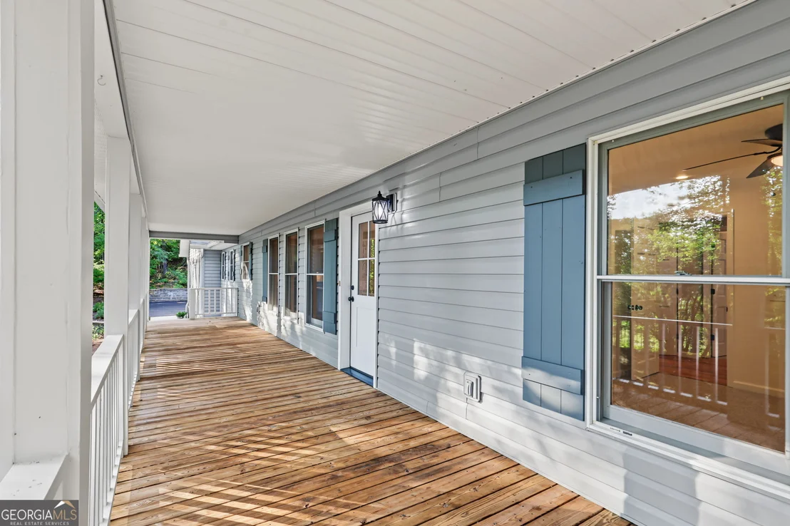 Photo of 623 Deerfield Drive