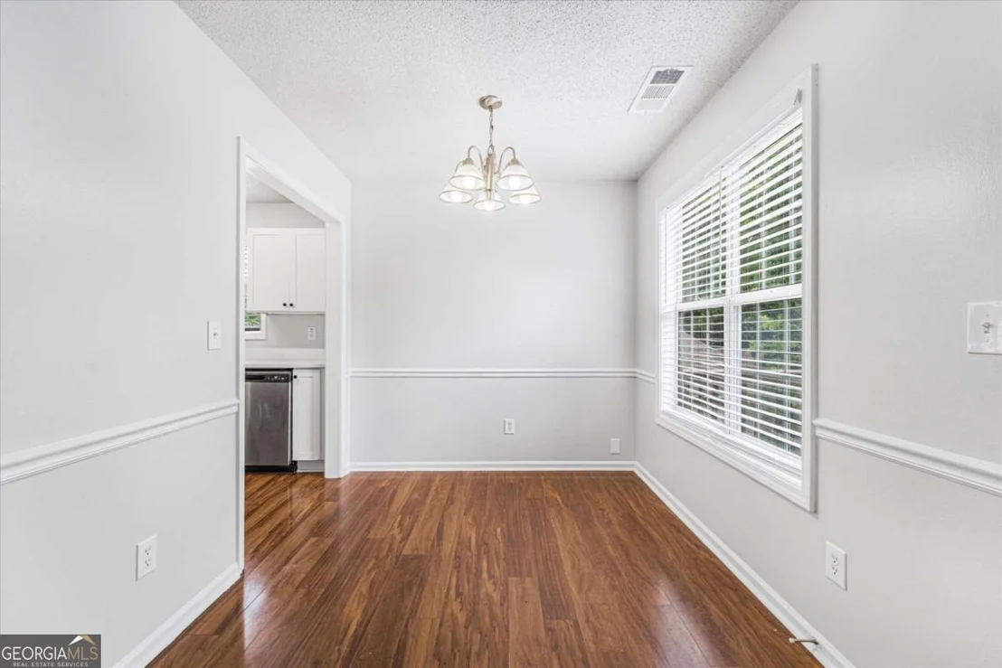 Photo of 1312 Vine Circle