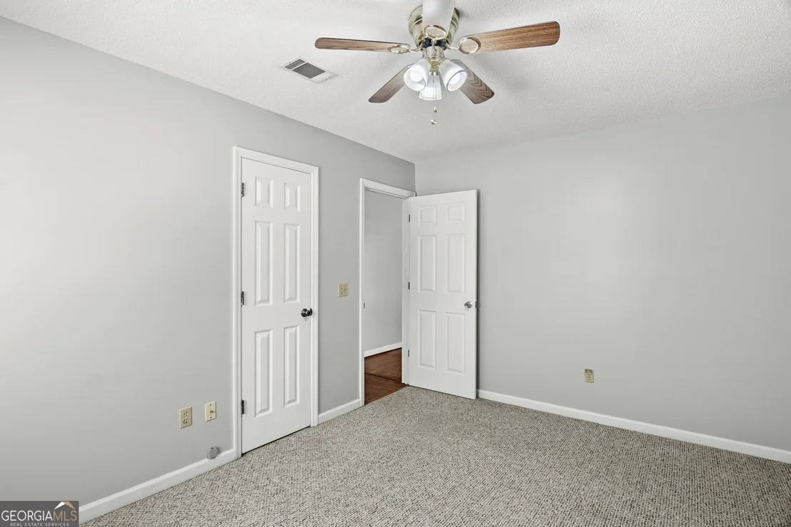 Photo of 1103 Tomahawk Trail