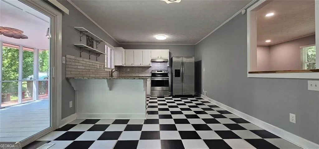 Photo of 1096 De Leon Court