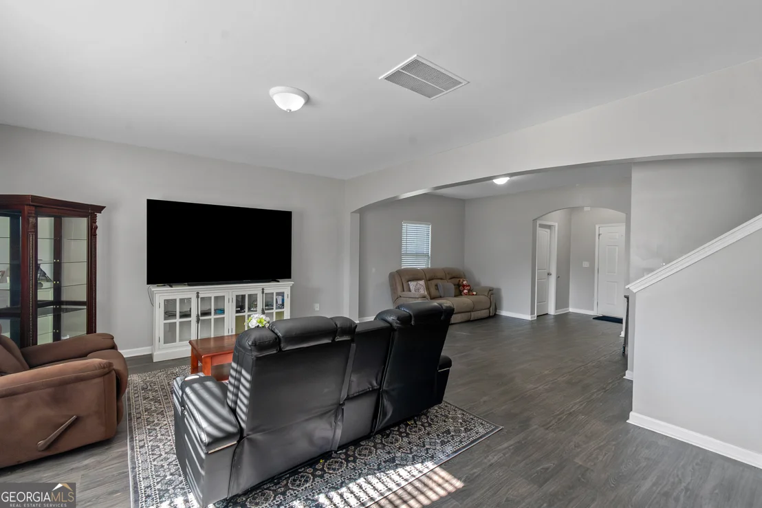 Photo of 411 Bandelier Circle