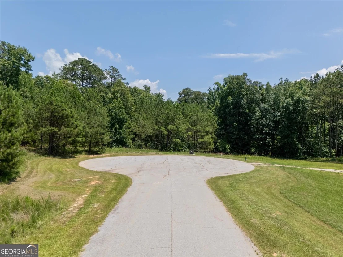 Photo of 1296 Edge Lane