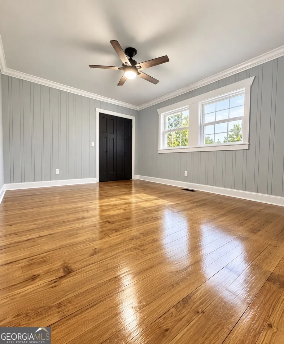 Photo of 405 N Broughton Street