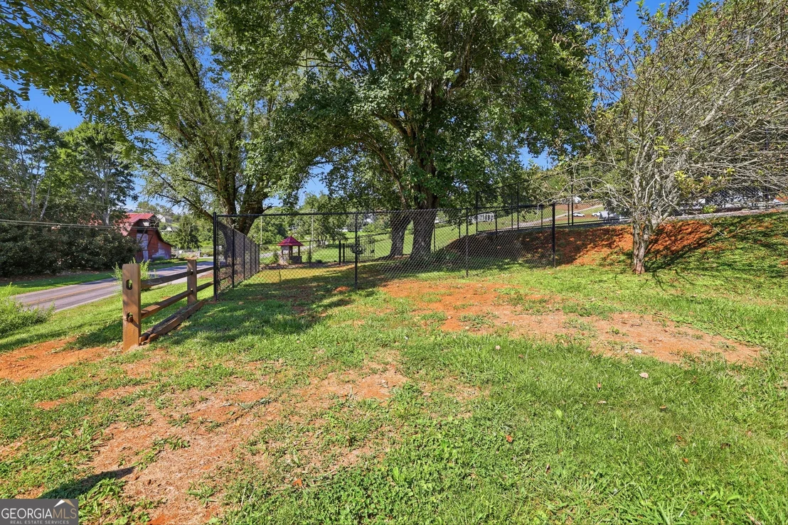 Photo of Unit LOT13 at 527 Saunders Road