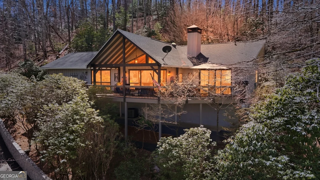 Photo of 499 Ridgepole Drive