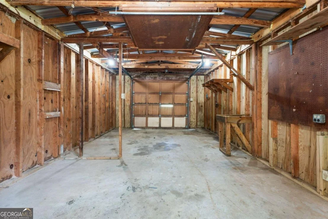 Photo of 2059 Cave Spring Road