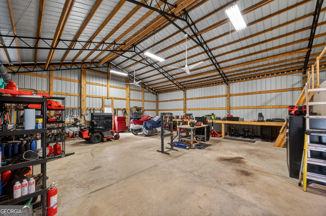 Photo of 6243 Highway 83 N
