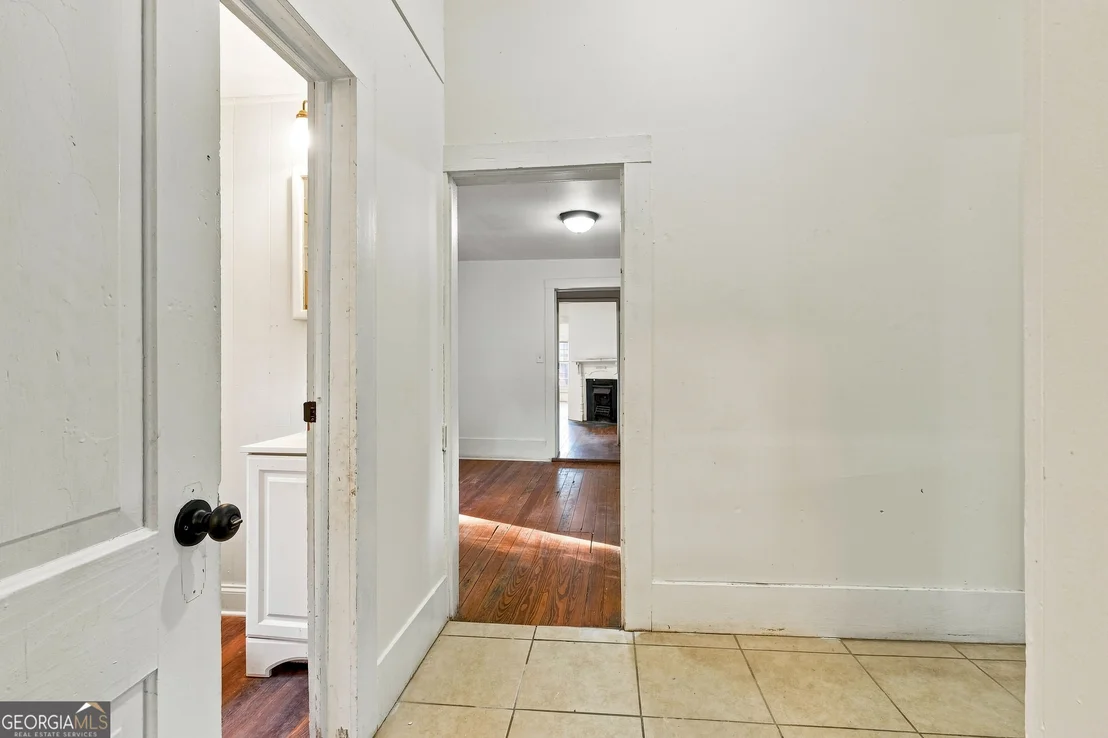 Photo of 5908 Wall Street