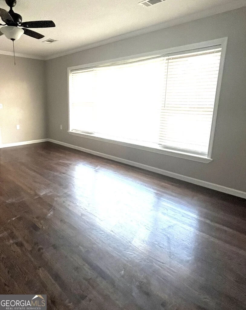 Photo of 482 N State Street