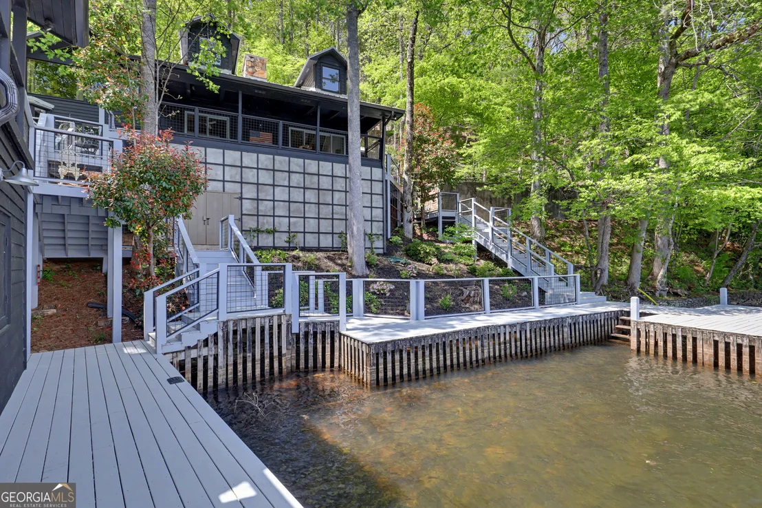 Photo of 418 Vickers Road
