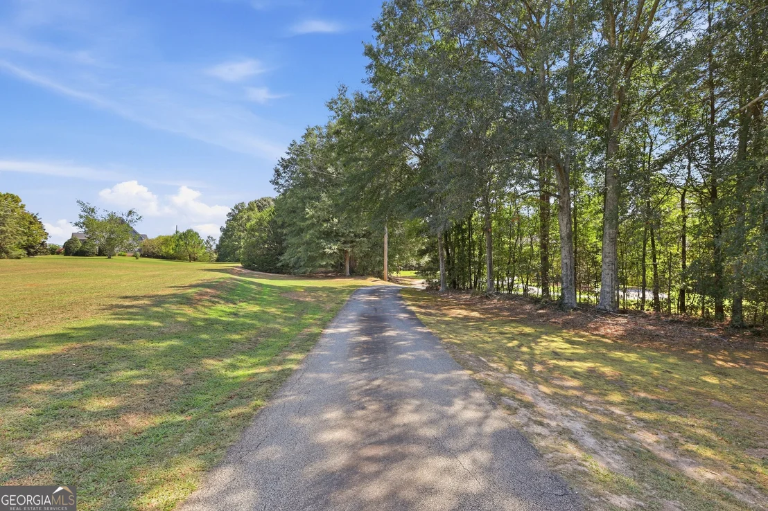 Photo of 2952 Rock Creek Road