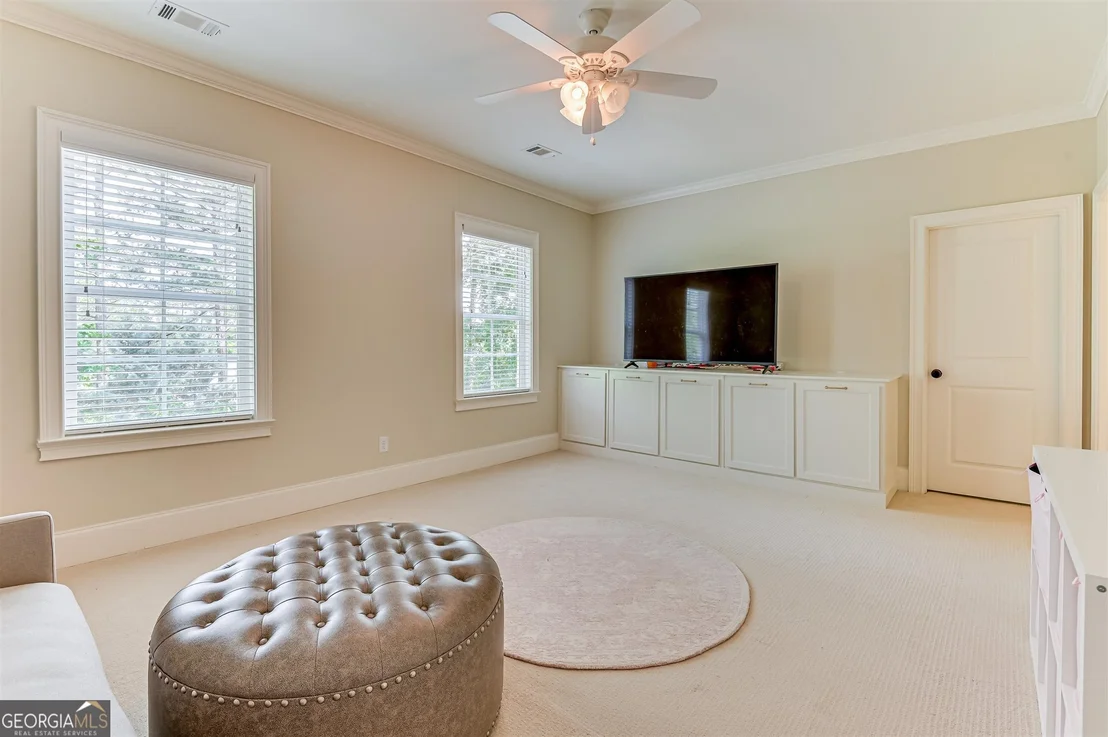 Photo of 1052 Emerald Place