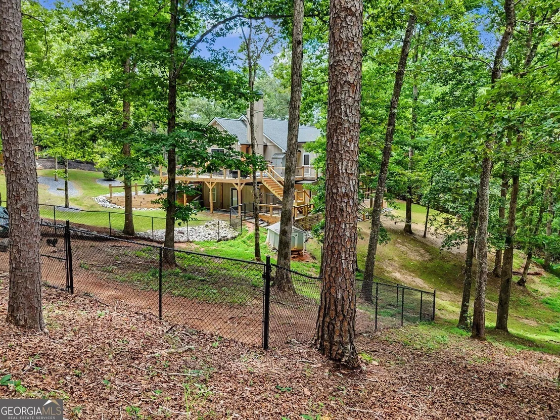 Photo of 301 Cross Creek Trail