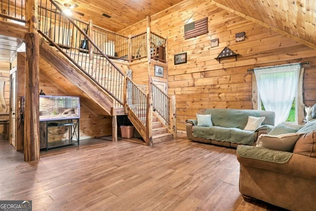 Photo of 445 Browning Road