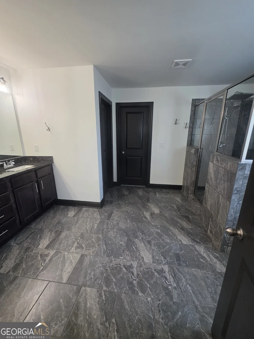 Photo of 40 Hollyhock Lane