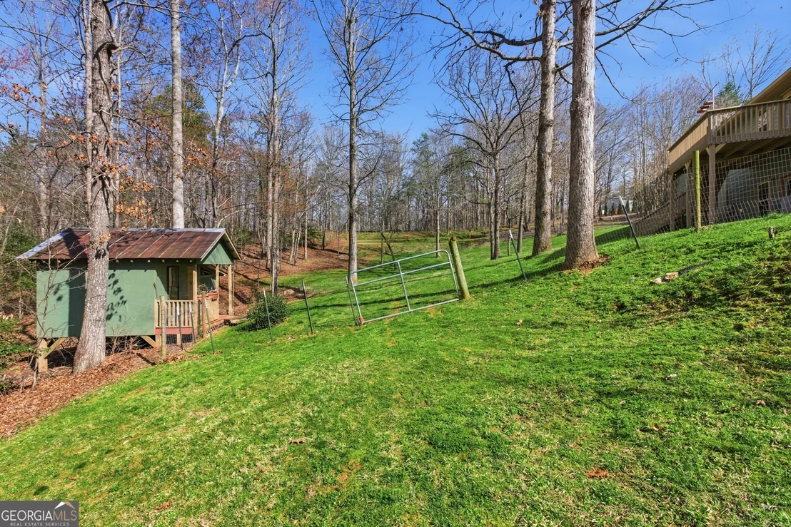 Photo of 498 Deer Track Road