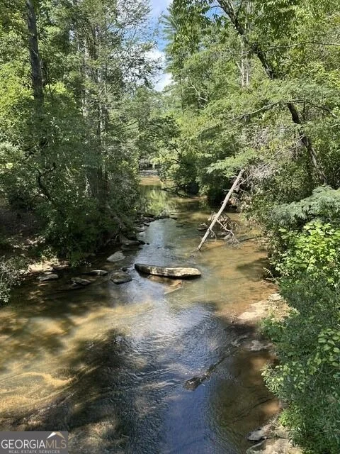 Photo of 290 Bear Cave Trail