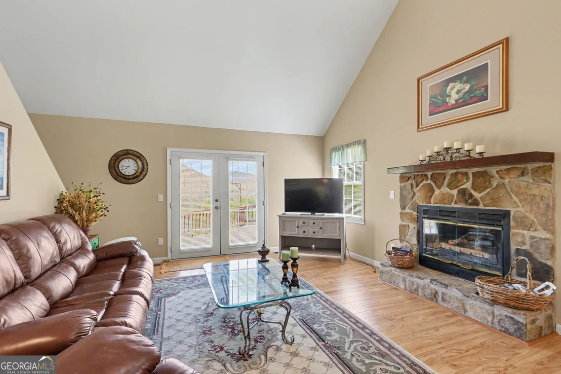 Photo of 542 Eastern Cross Lane