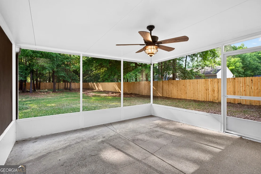 Photo of 410 Shadowbrook Circle