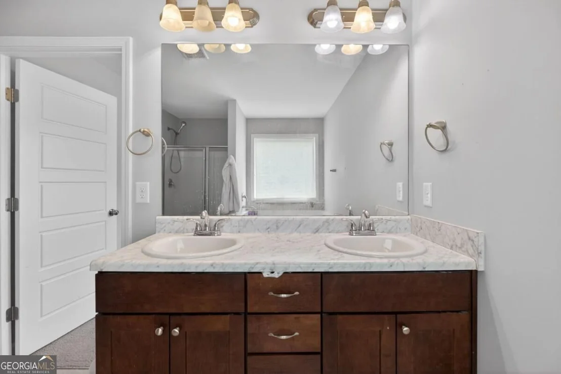 Photo of 338 Springwater Way