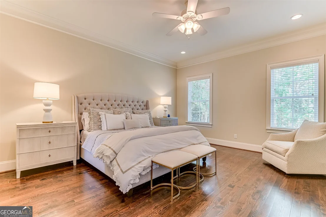 Photo of 1052 Emerald Place
