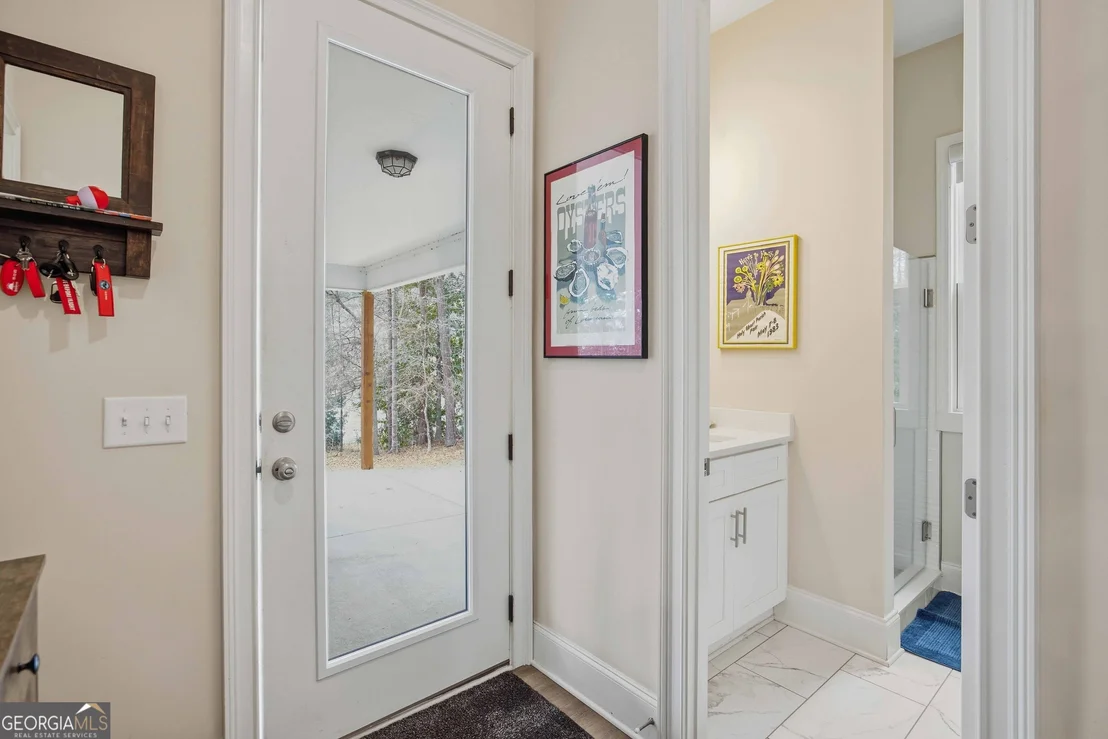 Photo of 1077 LEE ROAD 370
