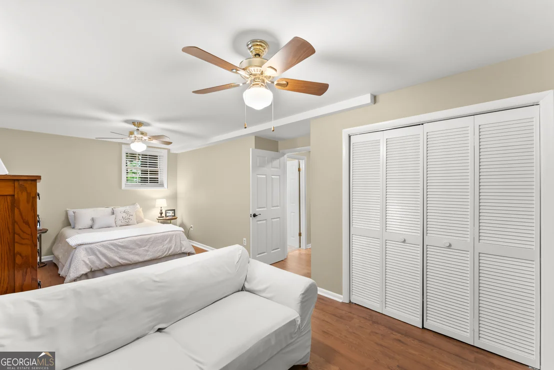 Photo of 290 Cochran Drive