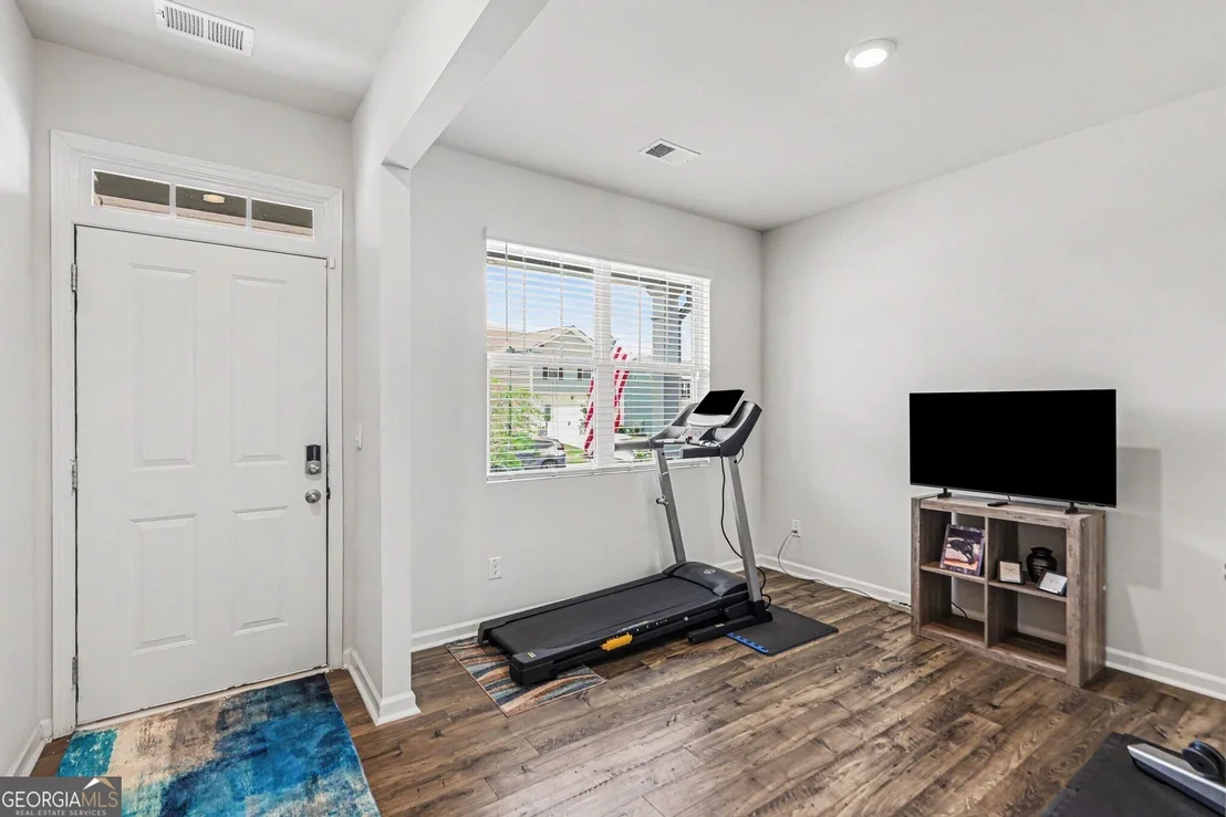 Photo of 8233 Bluewater Drive