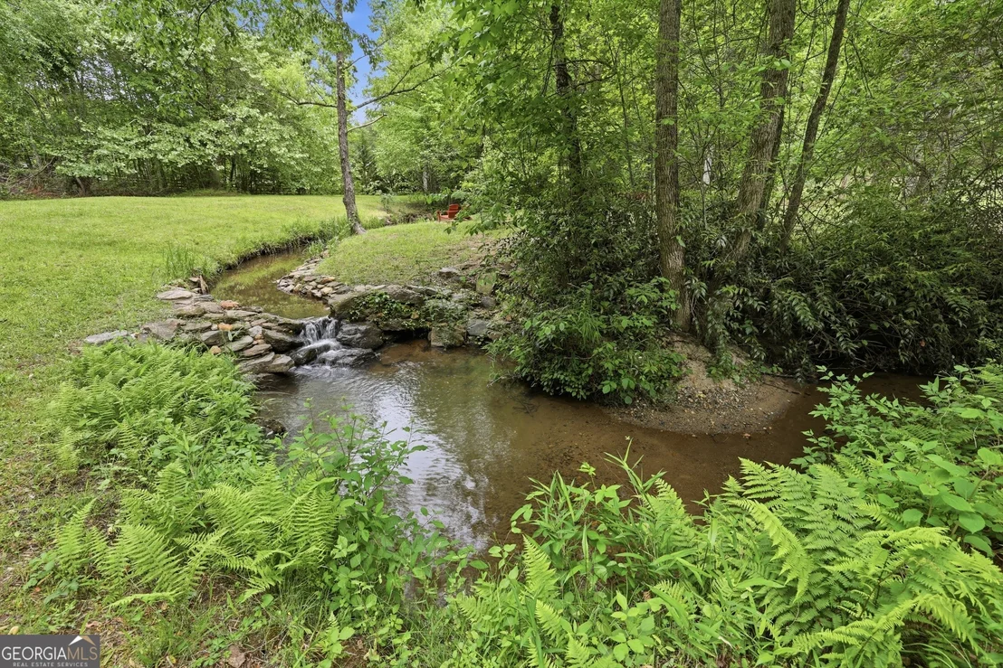 Photo of 320 Sweetwater Drive