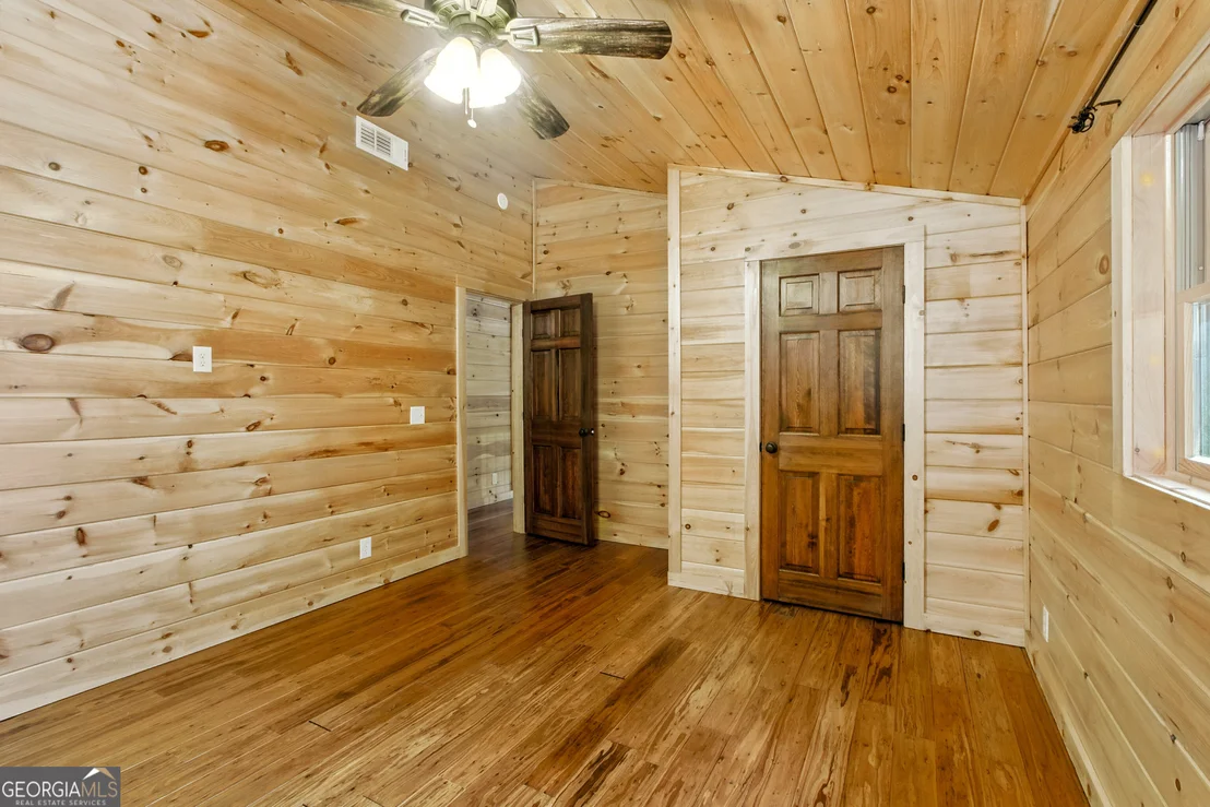 Photo of 4947 Weaver Road
