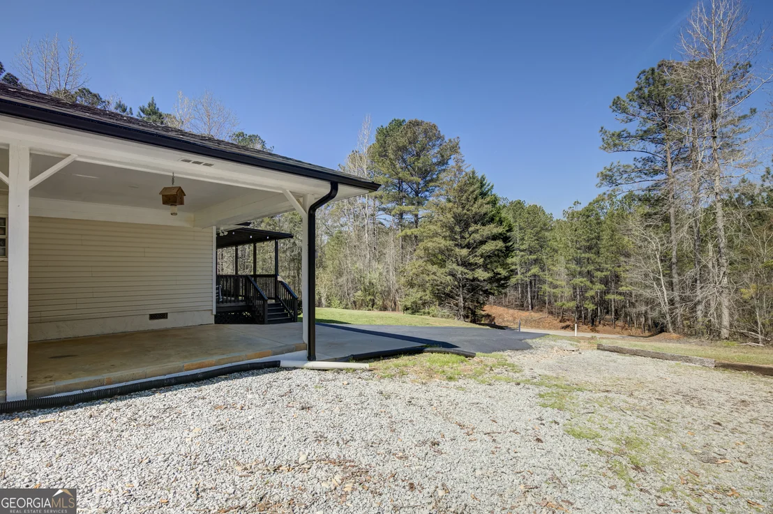 Photo of 1646 Ferry Road