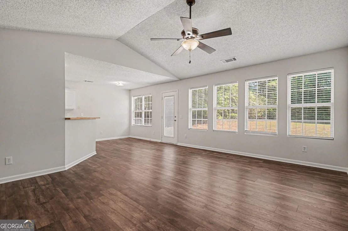 Photo of 441 Stillwater Drive