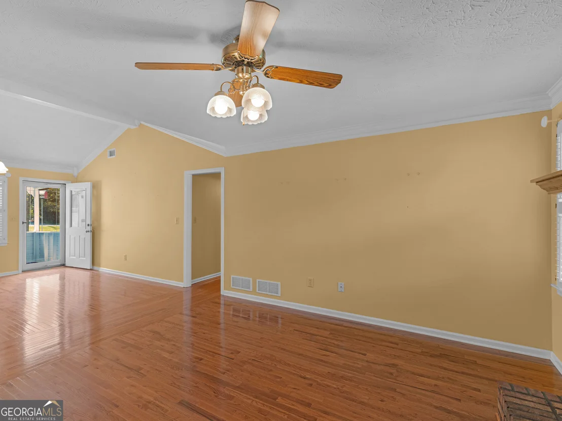 Photo of 720 Kirkland Road
