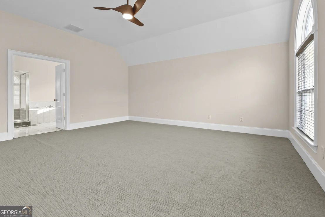 Photo of 1215 Persimmon Way