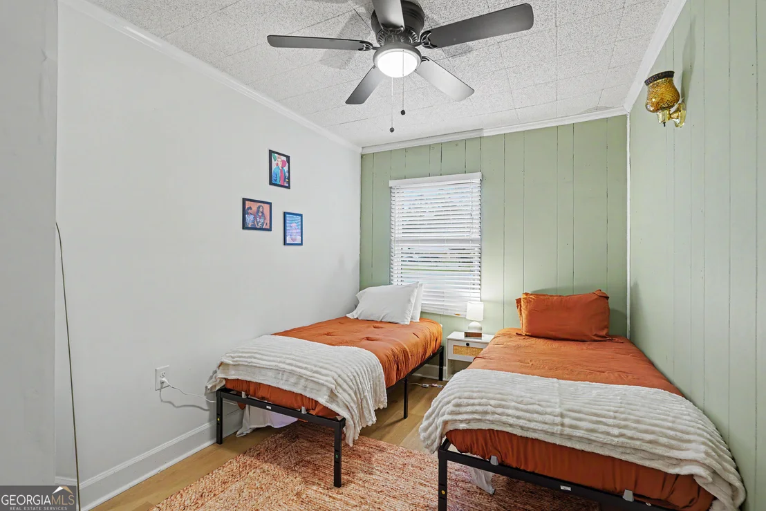 Photo of 200 Melrose Place