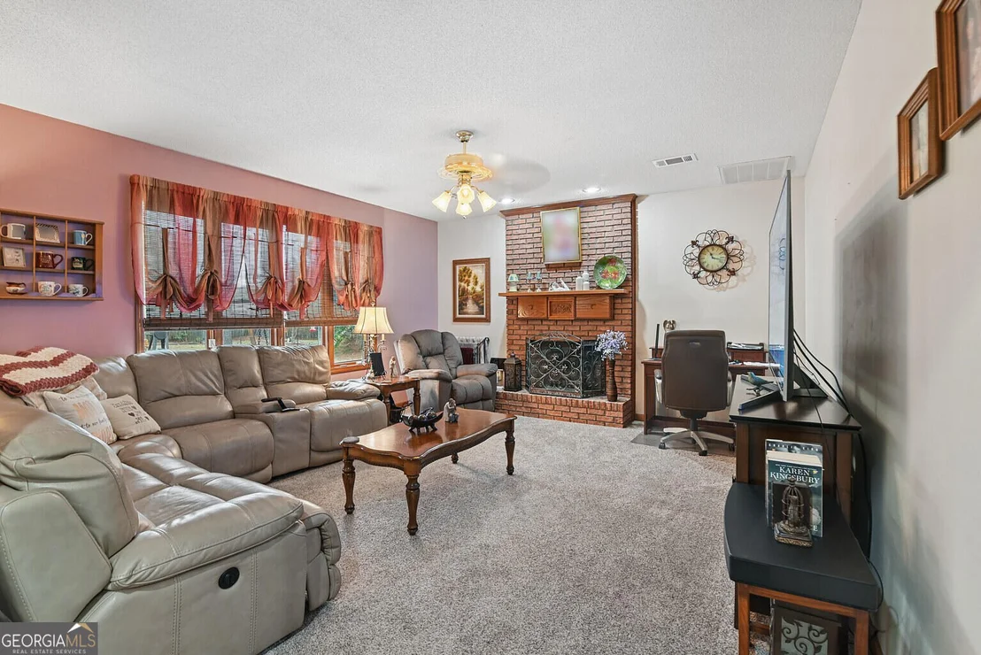 Photo of 3101 Ash Drive