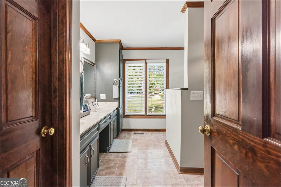 Photo of 160 Vonron Drive