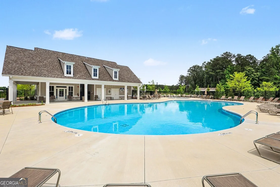 Photo of 8233 Bluewater Drive