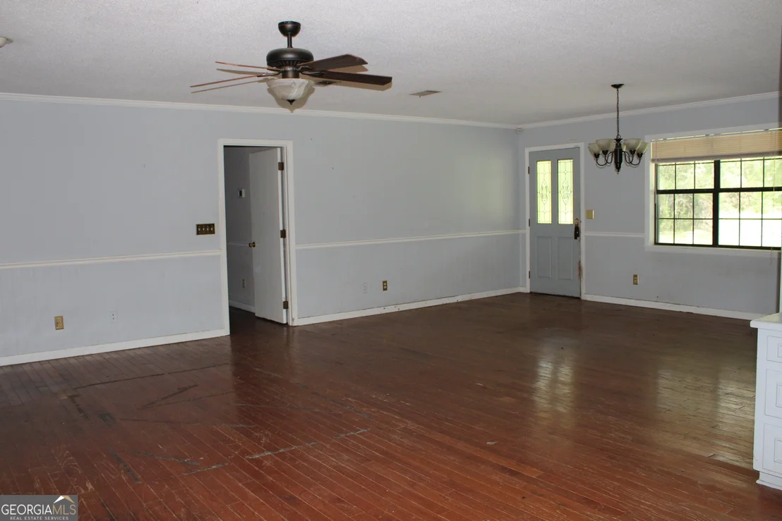 Photo of 338 Lakeview Drive