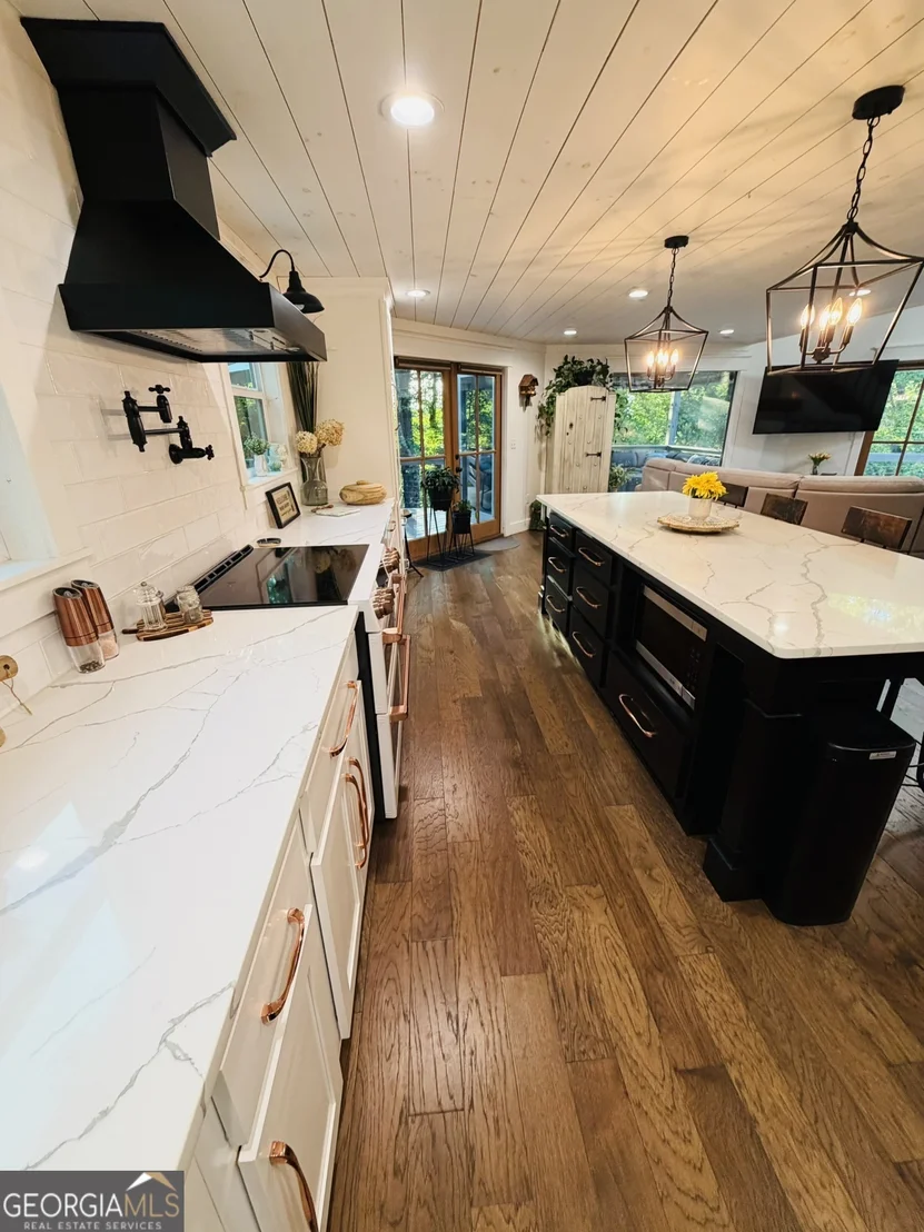 Photo of 74 Valley Drive