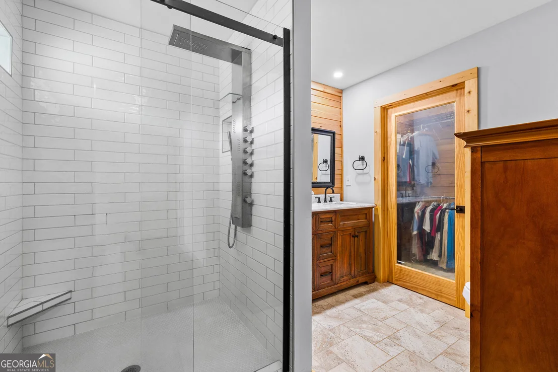 Photo of 135 Mountain Ridge Drive