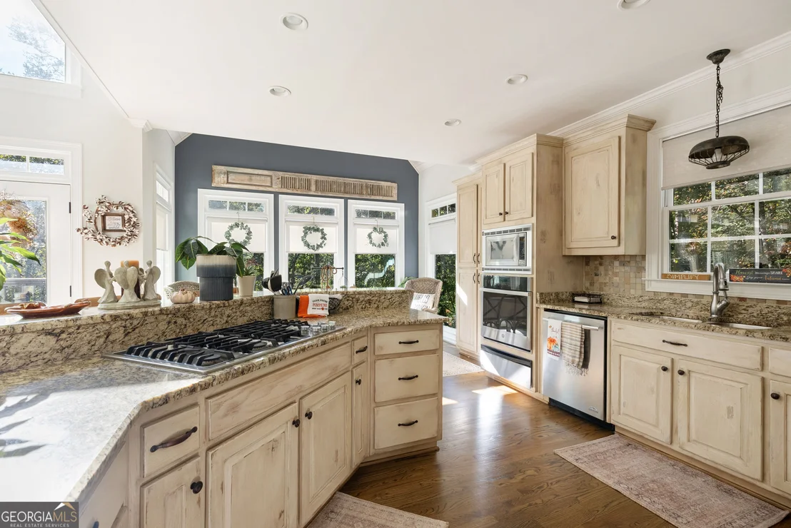 Photo of 505 River Ridge Road