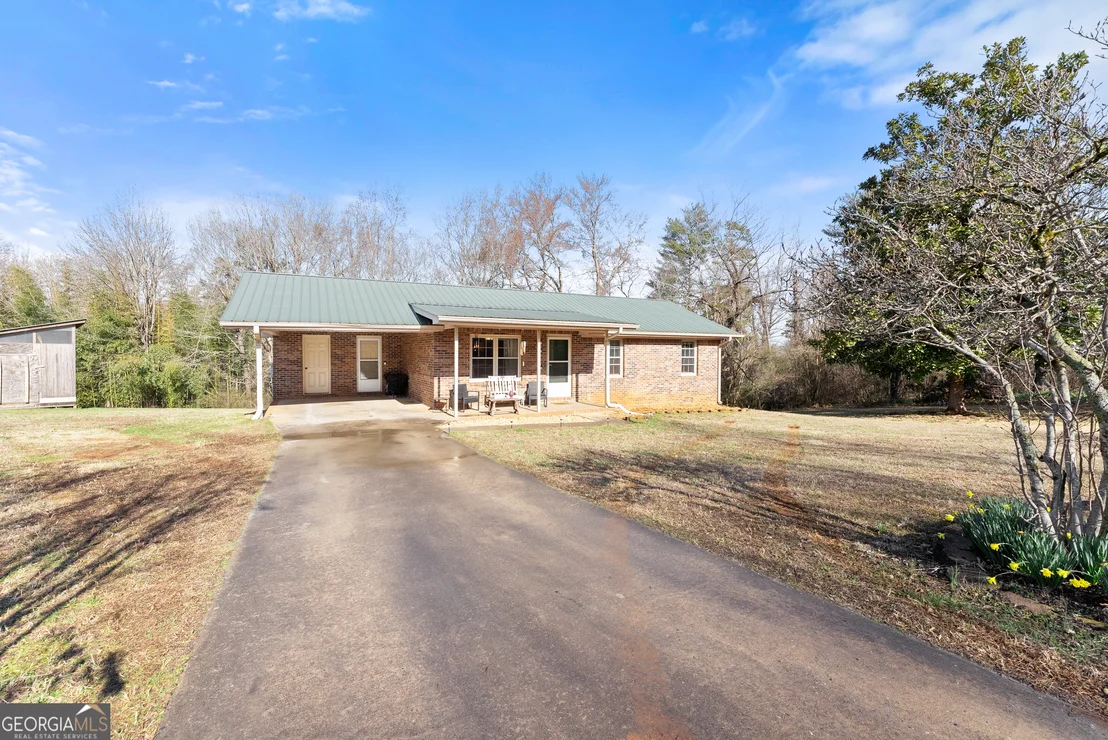 Photo of 431 Clover Leaf Road