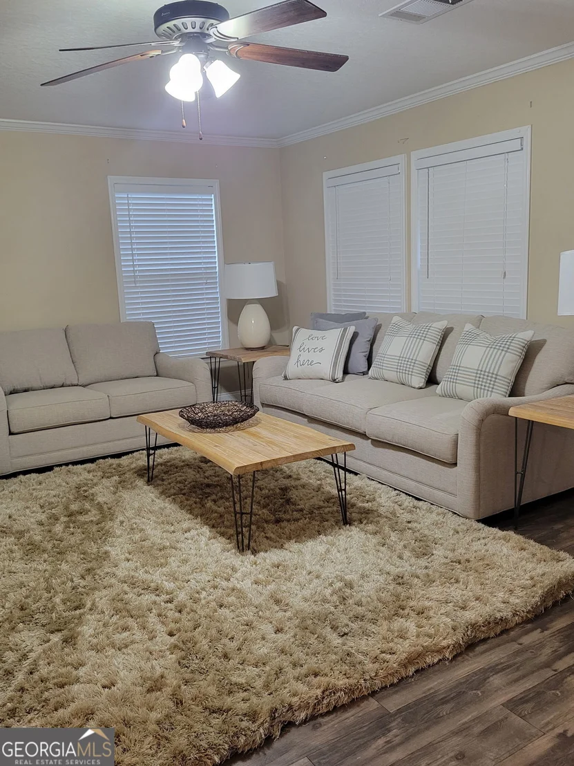 Photo of 14 Redwood Circle