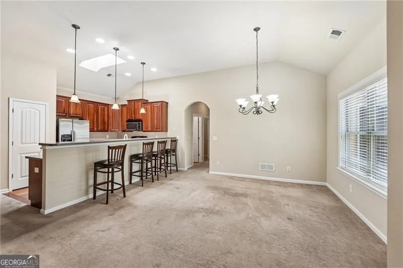 Photo of 204 Oakleaf Drive