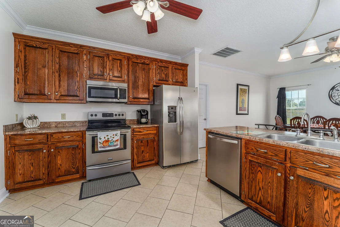 Photo of 6664 Southside Drive