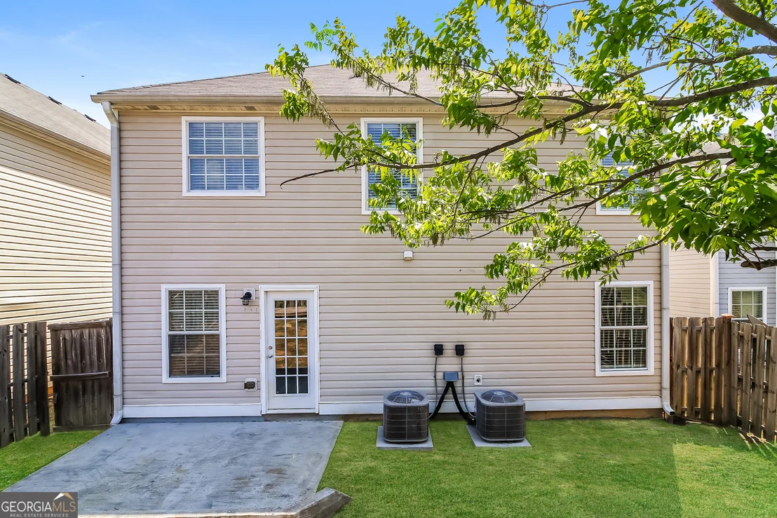 Photo of 1897 Roble Drive